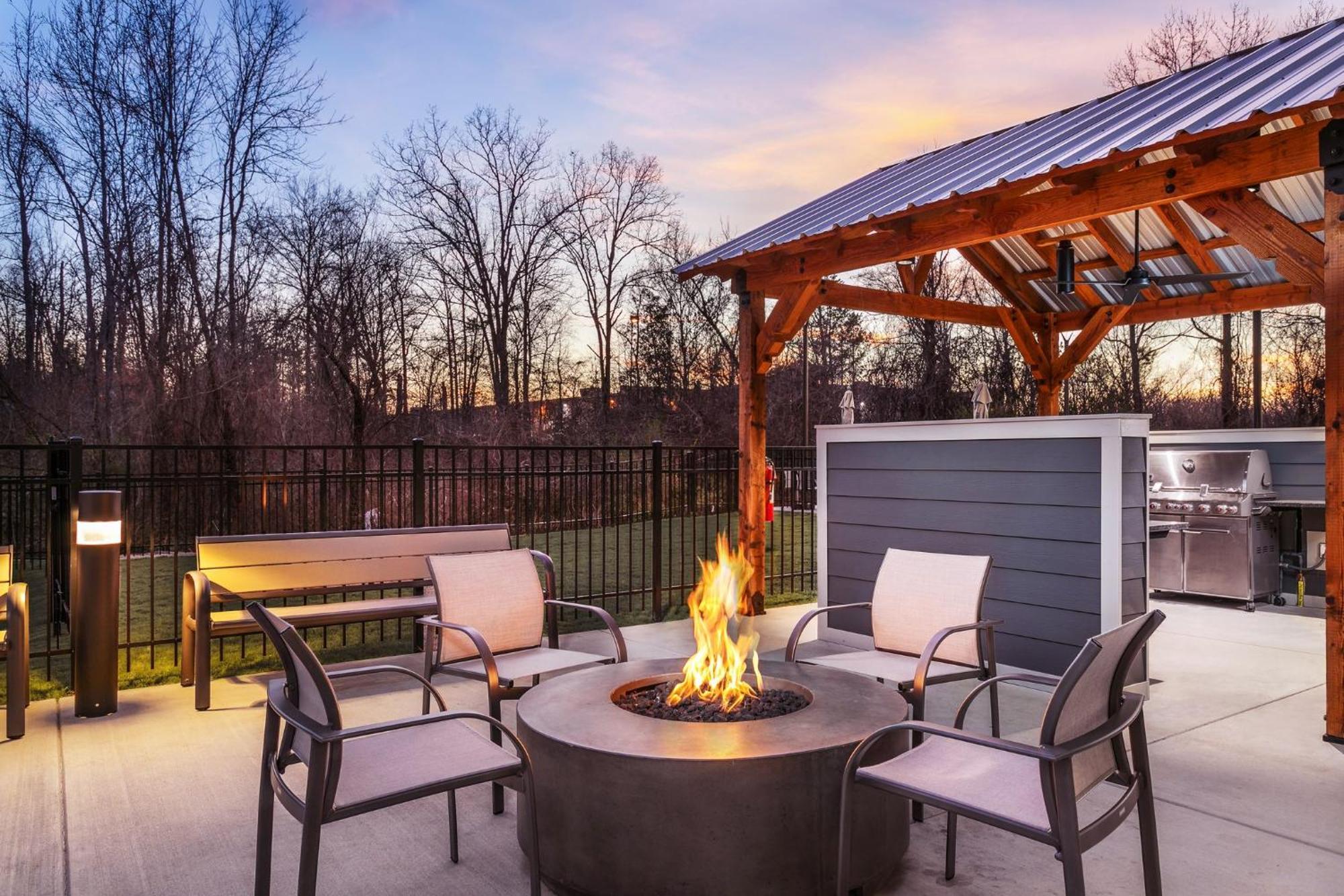 Holiday Inn Express Chattanooga - Hamilton Place Zewnętrze zdjęcie